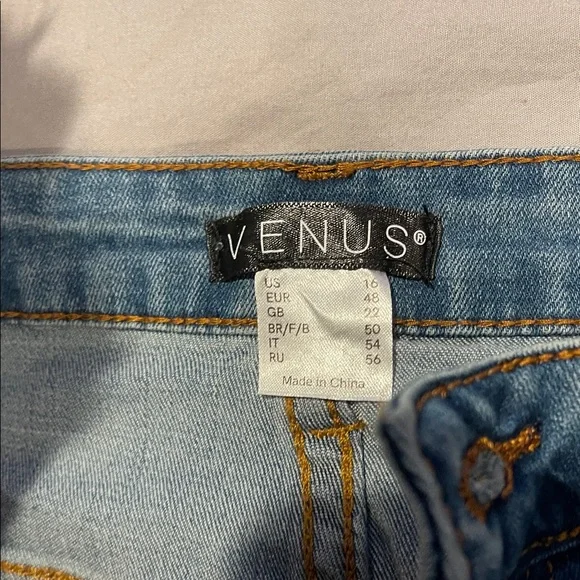 VENUS Blue Skinny Jeans with Red Floral Embroidery - Picture 2 of 11